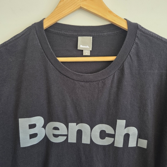 Bench Men’s Black Graphic Tee Stack with Teal Floral Accent - Picture 14 of 16